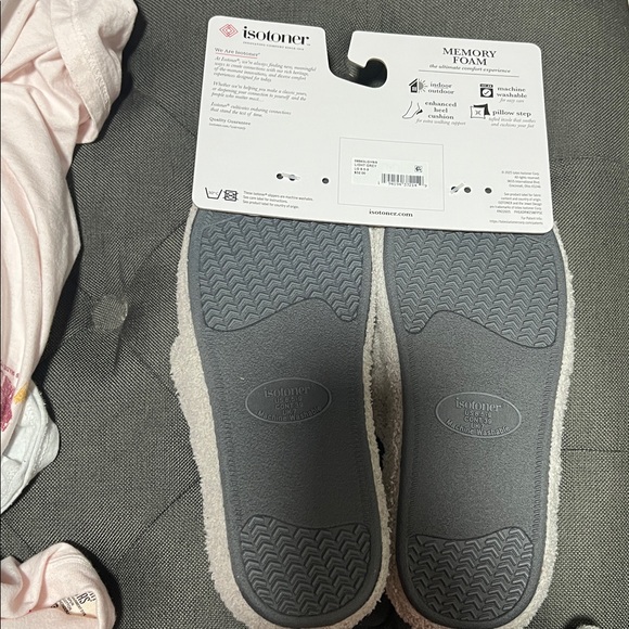 Isotoner Soft Cream Slippers - Picture 2 of 3